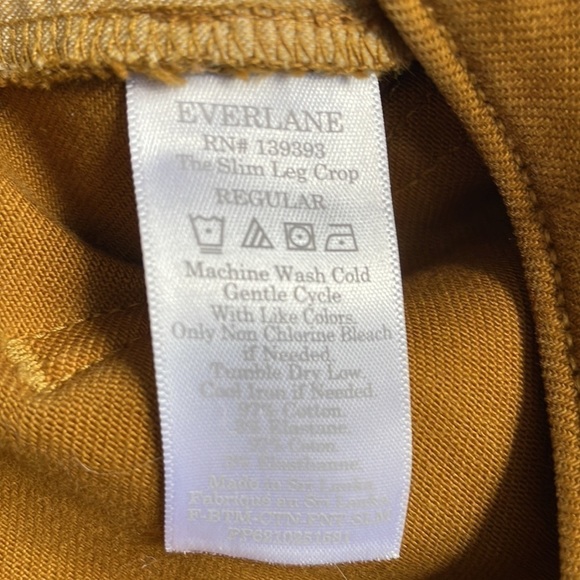 EVERLANE The Slim Leg Crop in Brass Size 00 - Picture 4 of 8